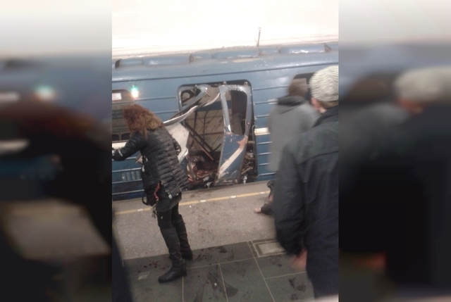 Вор кричит "держите вора!"