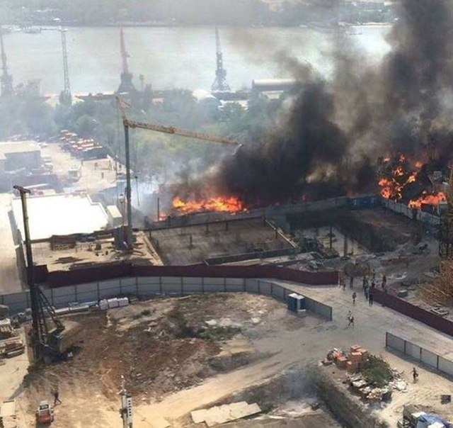 ПОДОЖЖЁННАЯ РОССИЯ